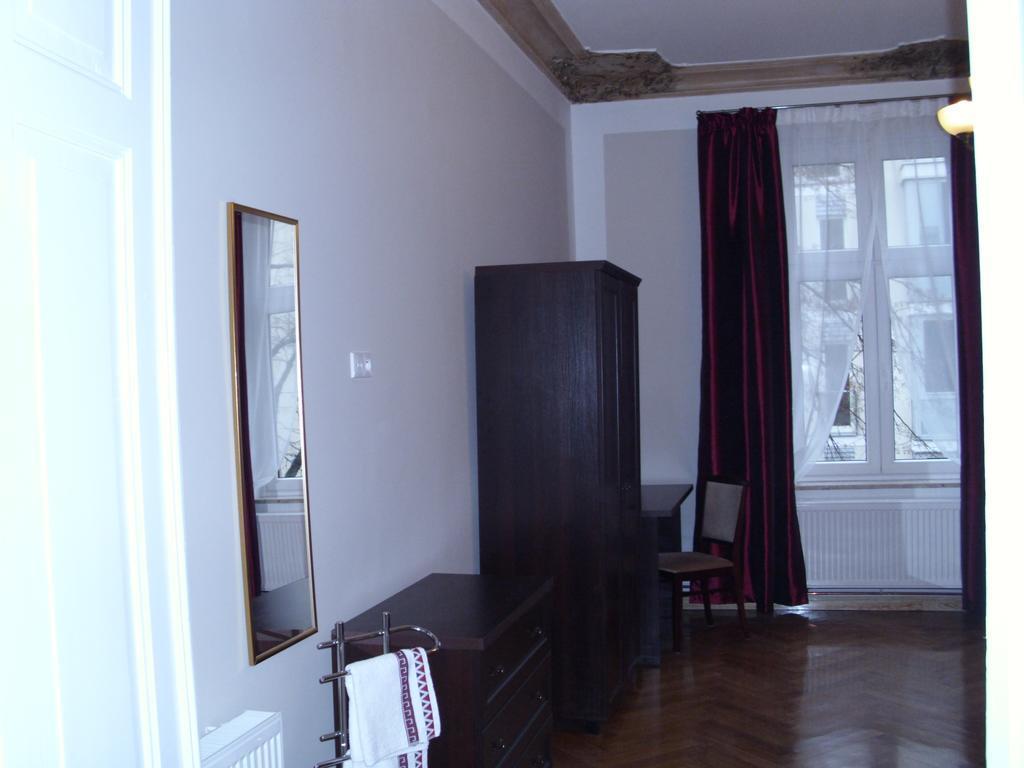 Apartment Irene Познань Экстерьер фото